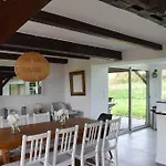 펜션 Le Domaine De La Source, 8 Min D'honfleur - 10p 펜네데피